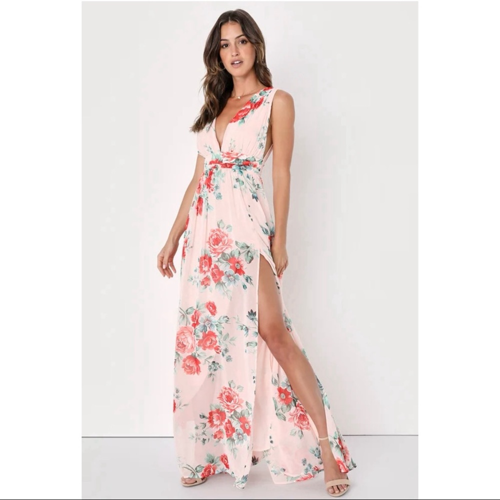 Lulu’s Garden Meandering Blush Floral Print Dress